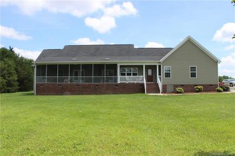 526 Maynard Grayson Rd, Clover, SC 29710 photo 2