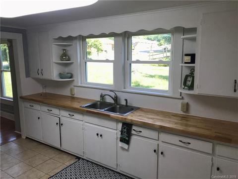 118 Normandy Dr, Morganton, NC 28655 photo 11