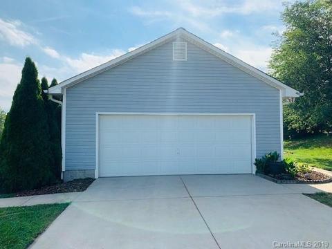 423 Keever Ln, Hiddenite, NC 28636 photo 5