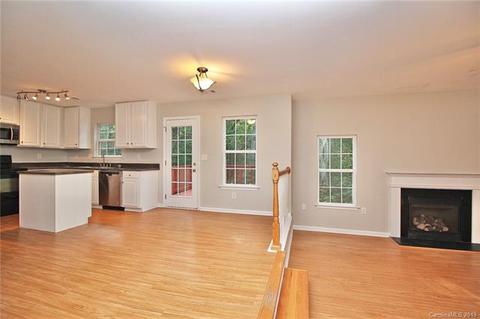 19034 Oakhurst Blvd, Cornelius, NC 28031 photo 14