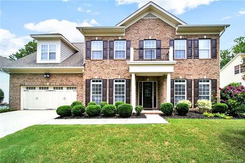 574 Quicksilver Trl, Fort Mill, SC 29708 photo 1