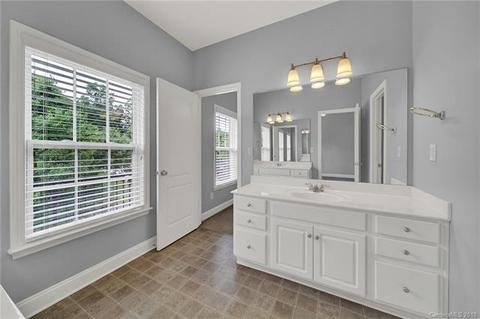 574 Quicksilver Trl, Fort Mill, SC 29708 photo 23