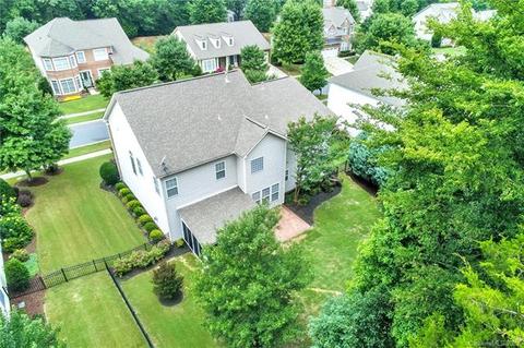 574 Quicksilver Trl, Fort Mill, SC 29708 photo 32