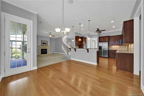 574 Quicksilver Trl, Fort Mill, SC 29708 photo 6