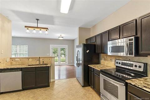 9042 Glenashley Dr, Cornelius, NC 28031 photo 16