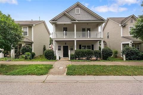 9042 Glenashley Dr, Cornelius, NC 28031 photo 1