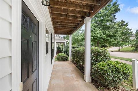 9042 Glenashley Dr, Cornelius, NC 28031 photo 3