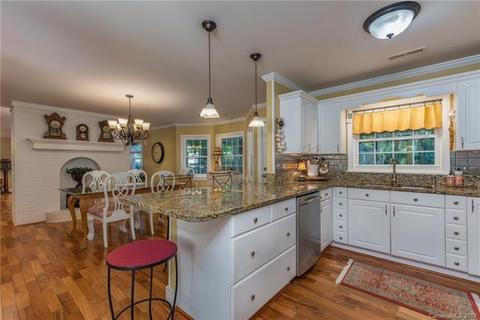 121 Boyd Dr, Flat Rock, NC 28731 photo 12