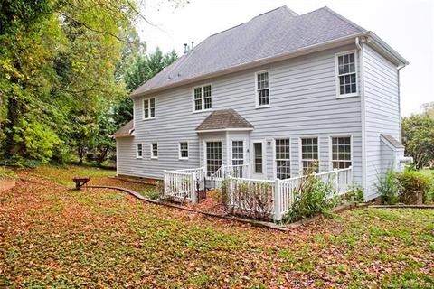 17128 Windy Oaks Ct, Cornelius, NC 28031 photo 4