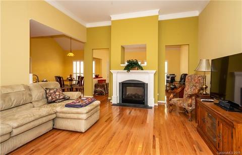 7322 Sedgebrook Dr, Stanley, NC 28164 photo 9