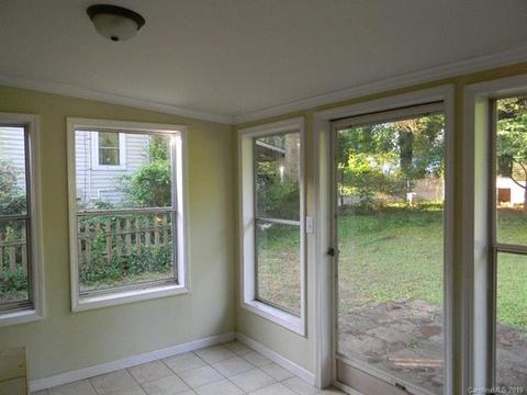 317 Mitchell Ave, Salisbury, NC 28144 photo 9