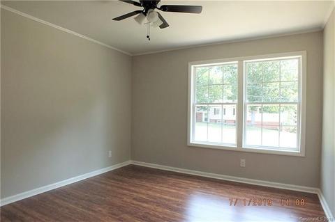 618 Davis St, Lancaster, SC 29720 photo 17