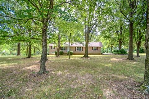 8322 Morgan Mill Rd, Monroe, NC 28110 photo 1