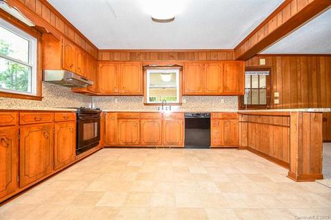 8322 Morgan Mill Rd, Monroe, NC 28110 photo 18
