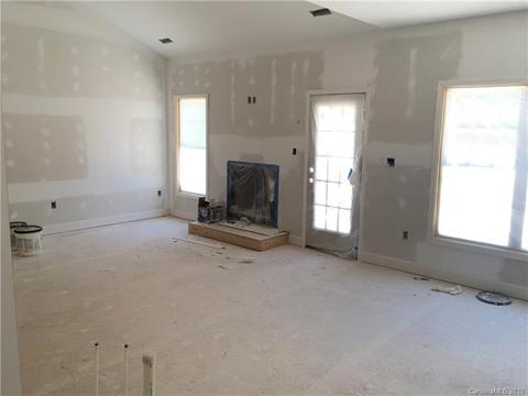 157 Ormand Rd, York, SC 29745 photo 4