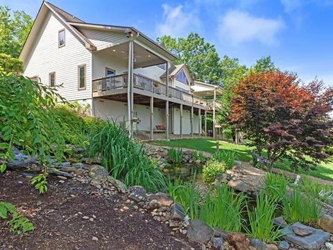 428 Devils Hole Rd, Rosman, NC 28772 photo 2
