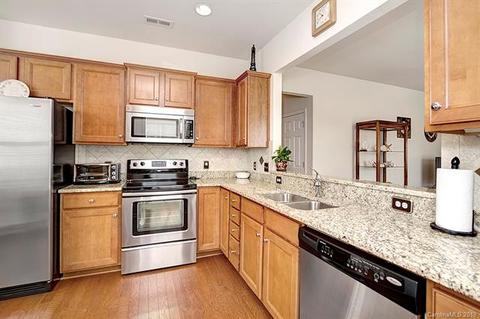 1501 River Bend Blvd, Fort Mill, SC 29707 photo 3