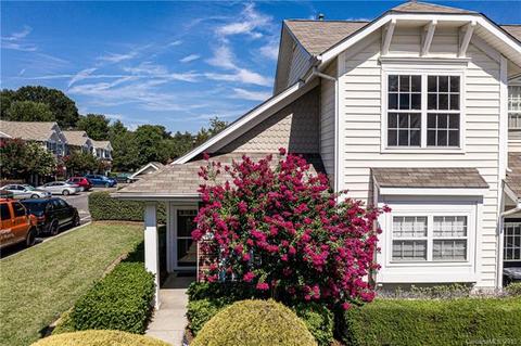 743 Shellstone Pl, Fort Mill, SC 29708 photo 1