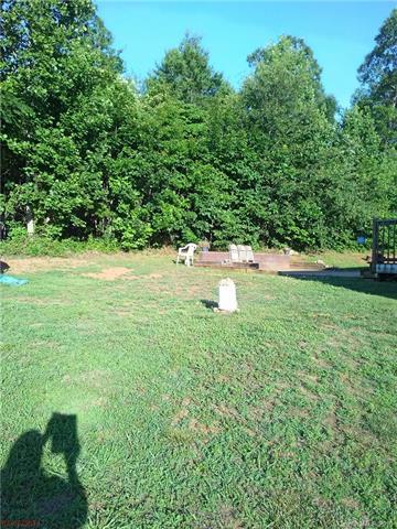 827 Mudcut Loop, Marion, NC 28752 photo 5