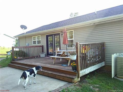 827 Mudcut Loop, Marion, NC 28752 photo 2