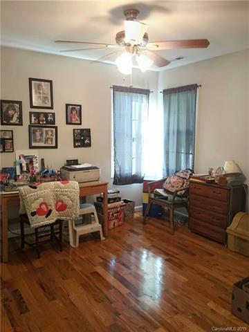827 Mudcut Loop, Marion, NC 28752 photo 20