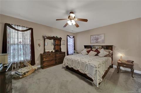 340 Garnet Ct, Fort Mill, SC 29708 photo 18
