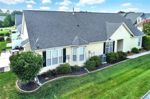 340 Garnet Ct, Fort Mill, SC 29708 photo 3