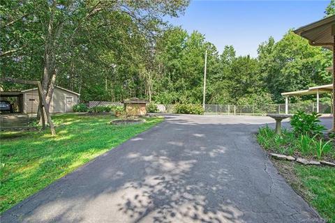 1175 Emerald Dr, Concord, NC 28025 photo 10