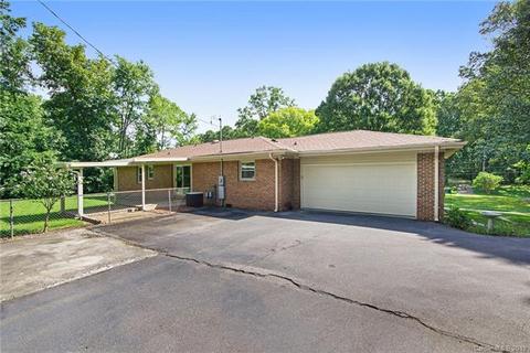 1175 Emerald Dr, Concord, NC 28025 photo 4