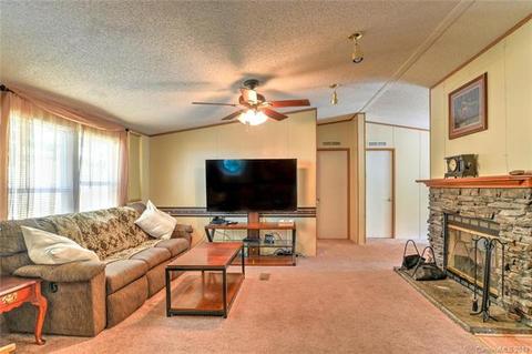 100 Taylor Ln, Marshall, NC 28753 photo 10