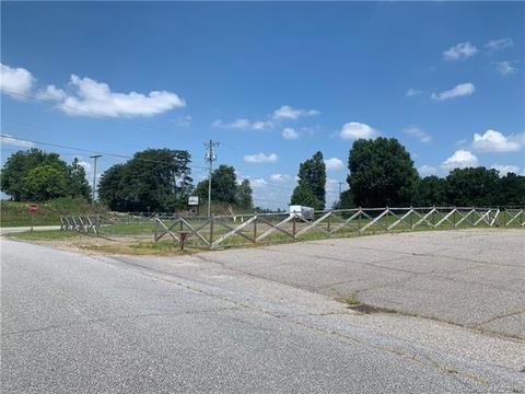 107 Grose St, Harmony, NC 28634 photo 15
