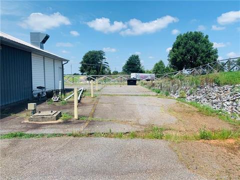 107 Grose St, Harmony, NC 28634 photo 16