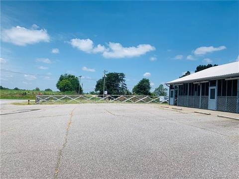 107 Grose St, Harmony, NC 28634 photo 14