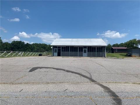107 Grose St, Harmony, NC 28634 photo 2