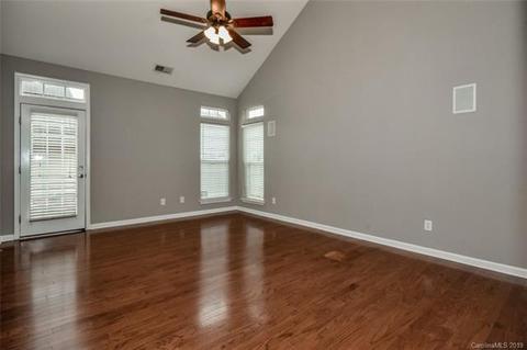 8322 Viewpoint Ln, Cornelius, NC 28031 photo 13