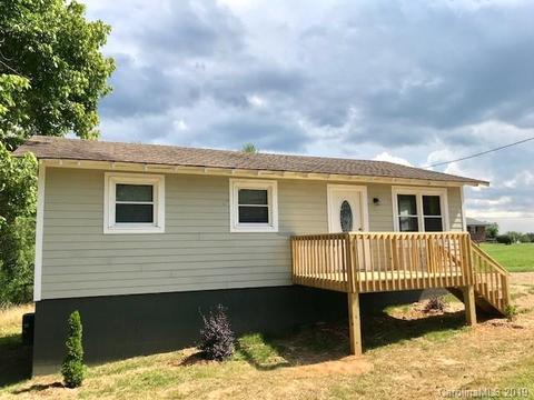 224 Jackson Loop Rd, Flat Rock, NC 28731 photo 2