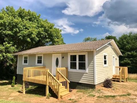 224 Jackson Loop Rd, Flat Rock, NC 28731 photo 1