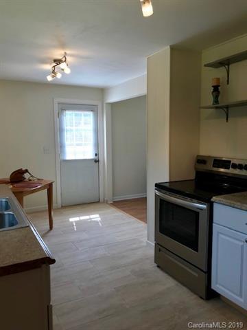 224 Jackson Loop Rd, Flat Rock, NC 28731 photo 6