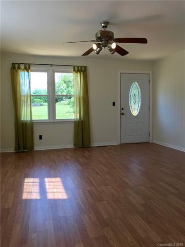224 Jackson Loop Rd, Flat Rock, NC 28731 photo 9