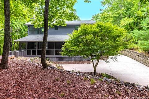 332 Utsonati Ln, Brevard, NC 28712 photo 1