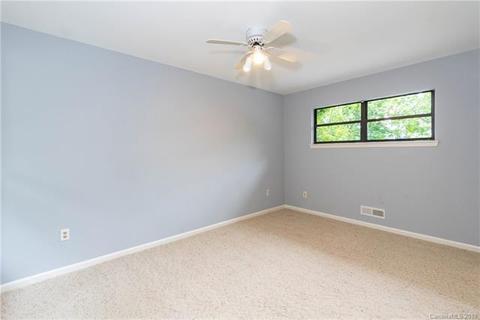 332 Utsonati Ln, Brevard, NC 28712 photo 18
