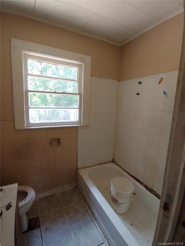 604 Sutherland Ave, Monroe, NC 28110 photo 3