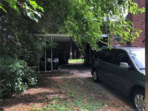 700 Mcarthur Ave, Charlotte, NC 28206 photo 3