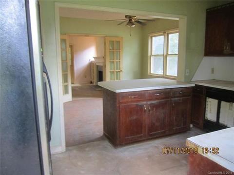 900 7th St, Spencer, NC 28159 photo 3