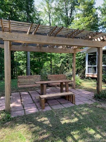 1068 Mountain Lakes Dr, Tryon, NC 28782 photo 29