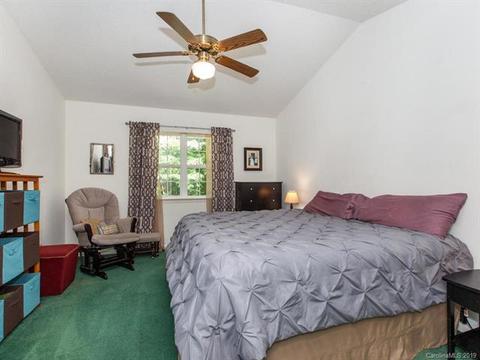 1068 Mountain Lakes Dr, Tryon, NC 28782 photo 14