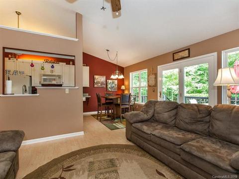 1068 Mountain Lakes Dr, Tryon, NC 28782 photo 7