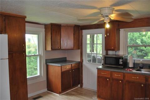 44 Abbott Rd, Canton, NC 28716 photo 8