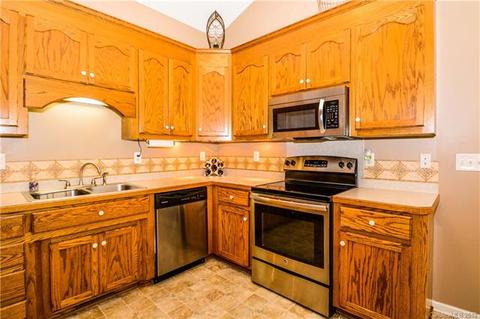 100 Edison Ct, Stanley, NC 28164 photo 7