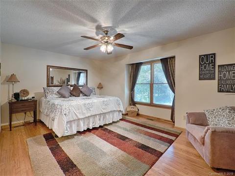 175 Heathergate Ln, Stanley, NC 28164 photo 9